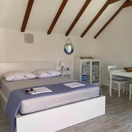 Hébergement de vacances House Little Flower 1 Trogir